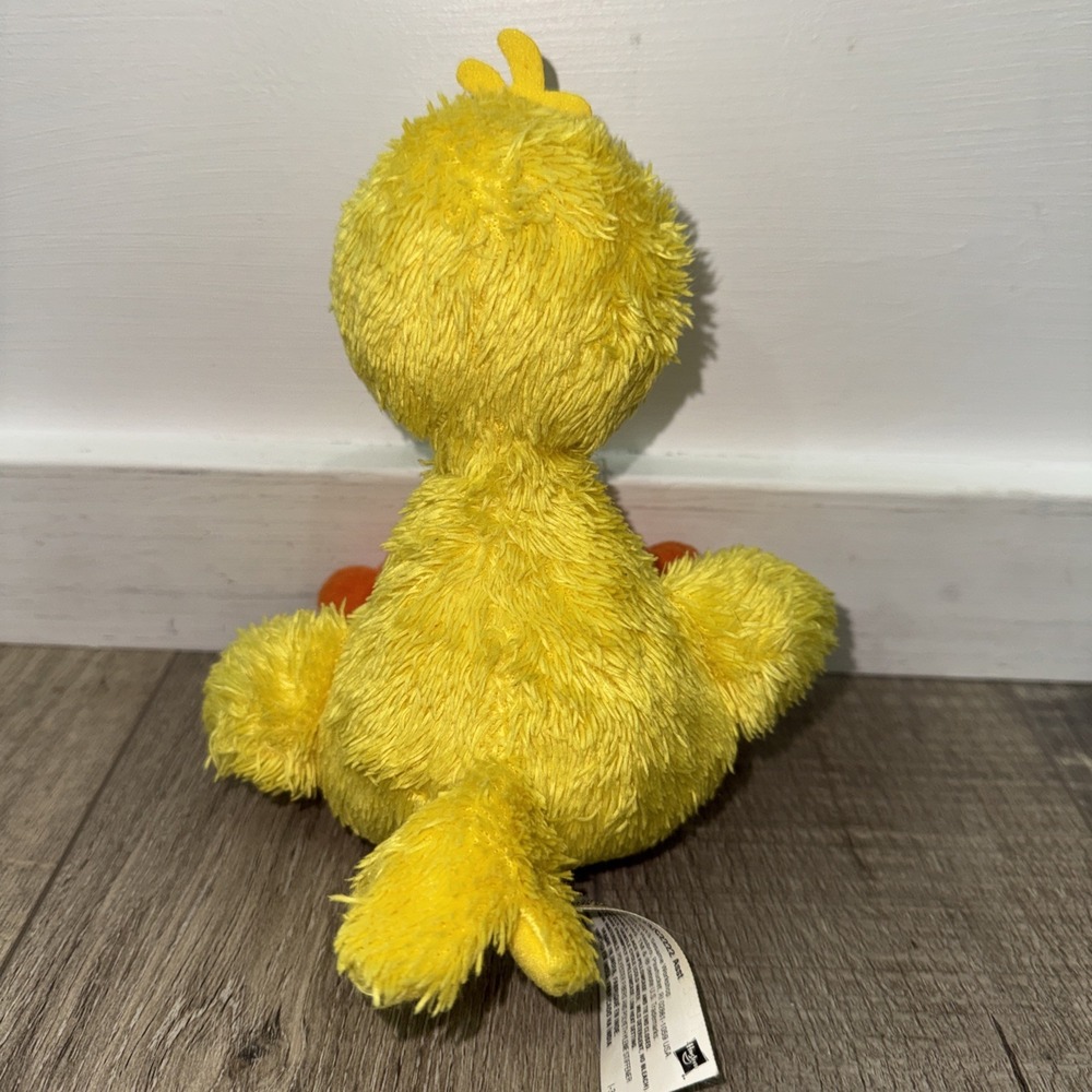 Hasbro Sesame Street Big Bird Plush 9" Stuffed Animal Toy - Picture 5 of 9